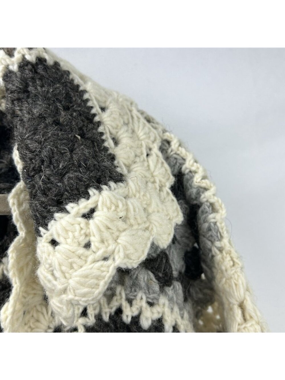 Rhea Wollon Jacket 100% Wool Cardigan L/XL Open Front Collared Crochet Flowers - Picture 13 of 16